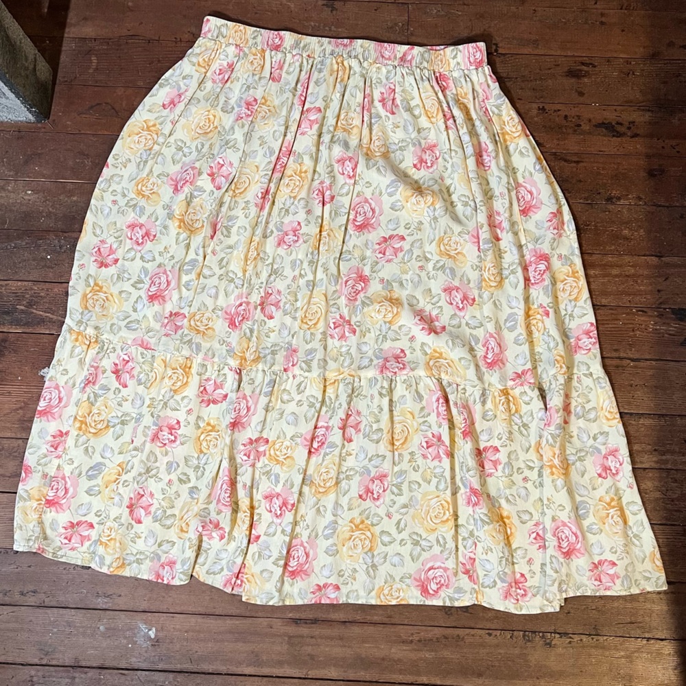 2 pc. Floral Vest and Skirt | Jones New York - Picture 5 of 7